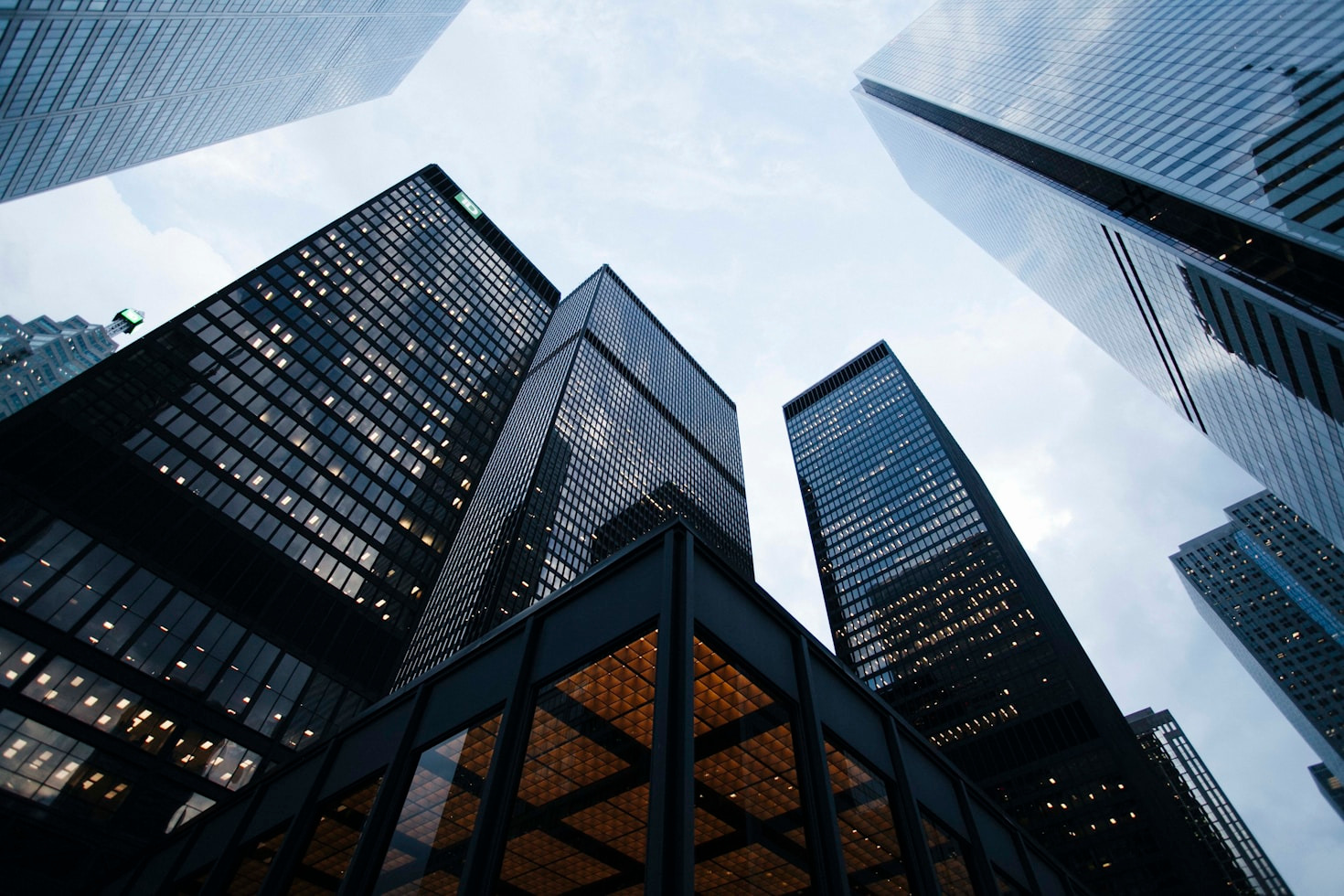 Key Traits of Successful Real Estate Collaborations